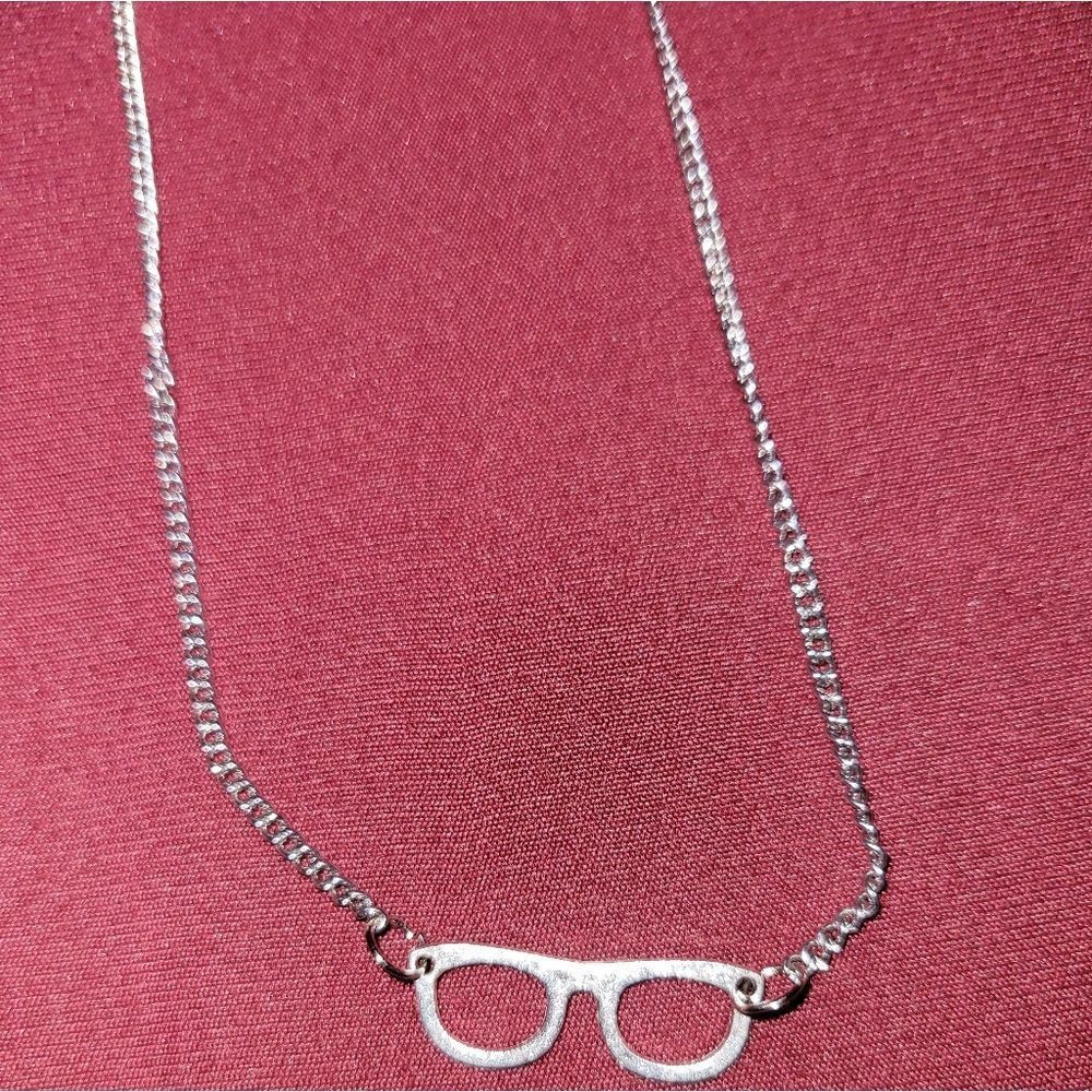 Sunglasses Silver Long chain Charm Necklace